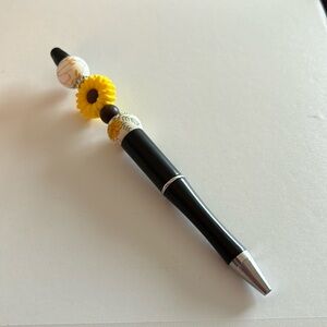 Sunflower beaded ink pen